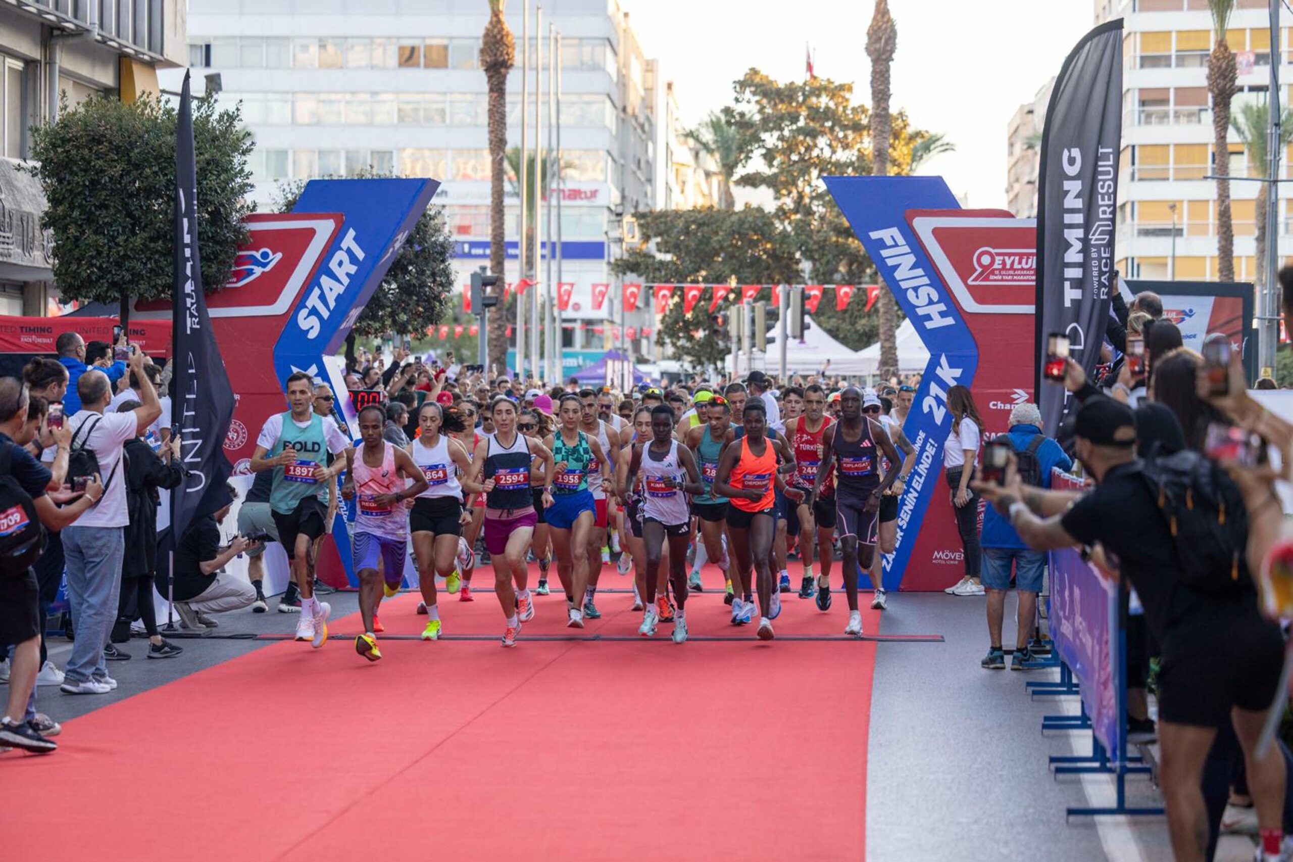 İzmir’de Kurtuluş Coşkusu 14’üncü Yarı Maratonla Yaşanacak