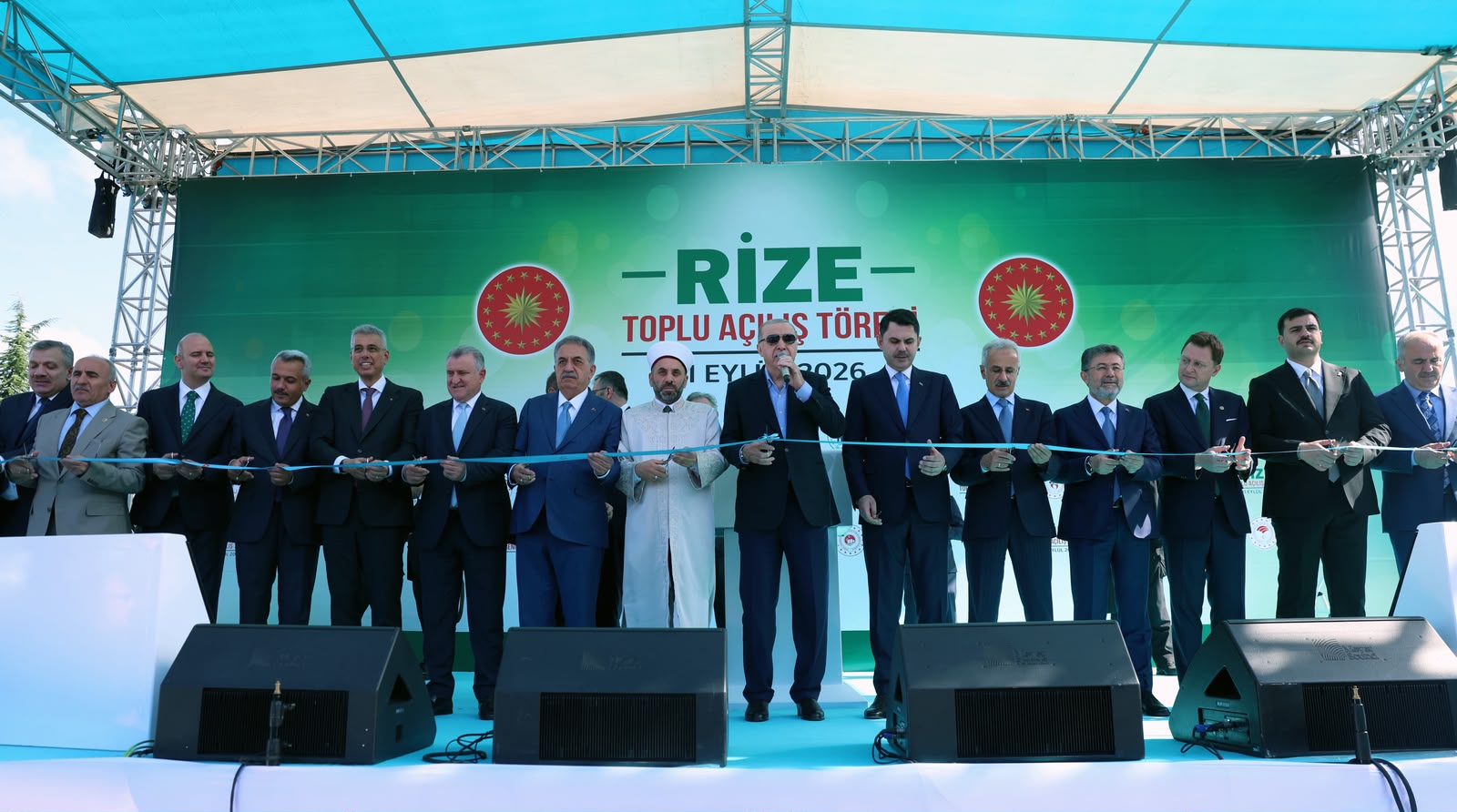 Cumhurbaşkanı Erdoğan: Bizim Gündemimizde Sadece Hizmet Var