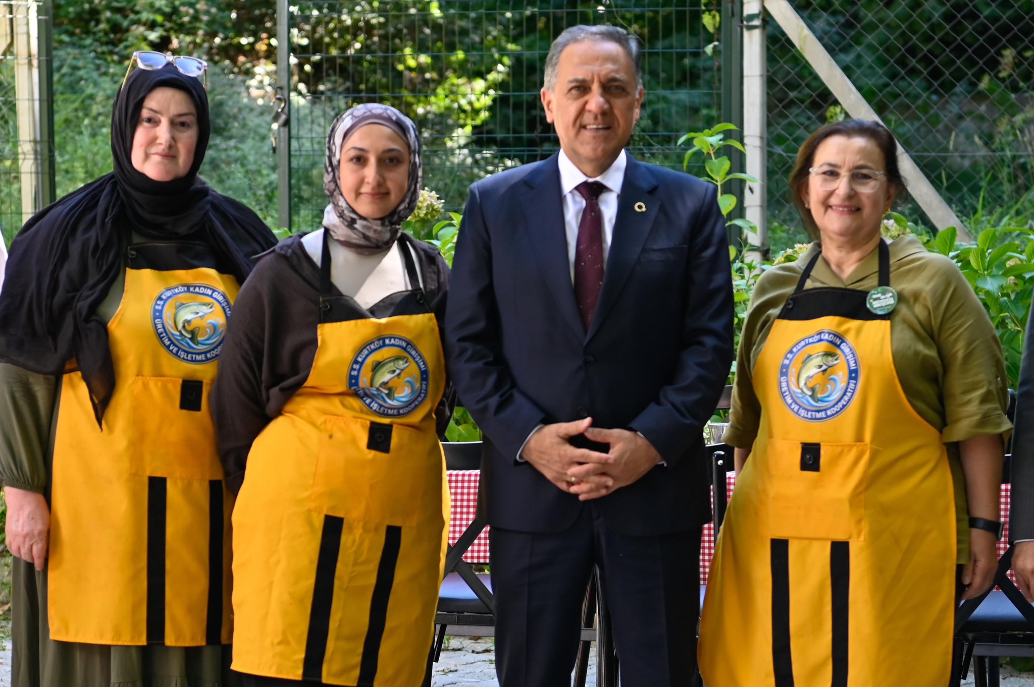 Vali Dr. Ahmet Hamdi Usta’dan Üreticilere Ve Kadın Kooperatifine Ziyaret