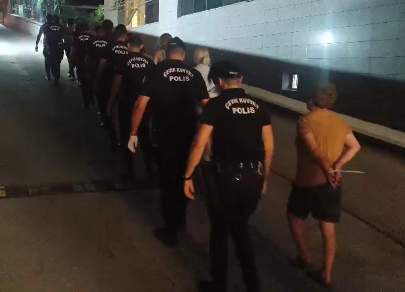 Mersin Merkezli ‘Ailem Güvende’ Operasyonunda 28 Tutuklama