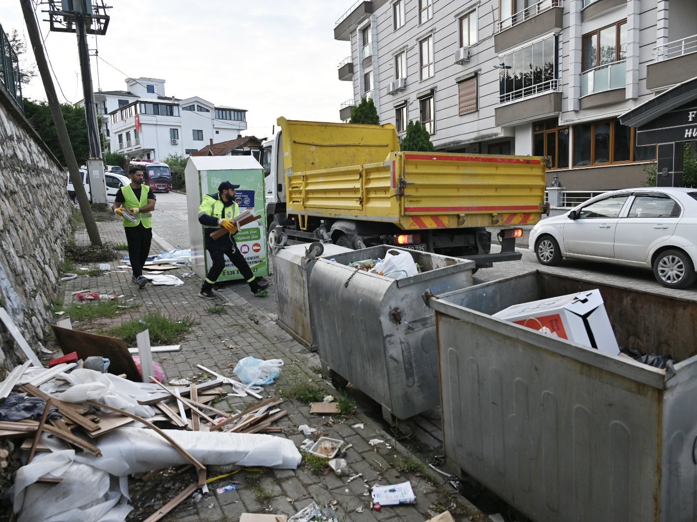 Kazım Karabekir Mahallesi’nde Kapsamlı Çevre Temizliği